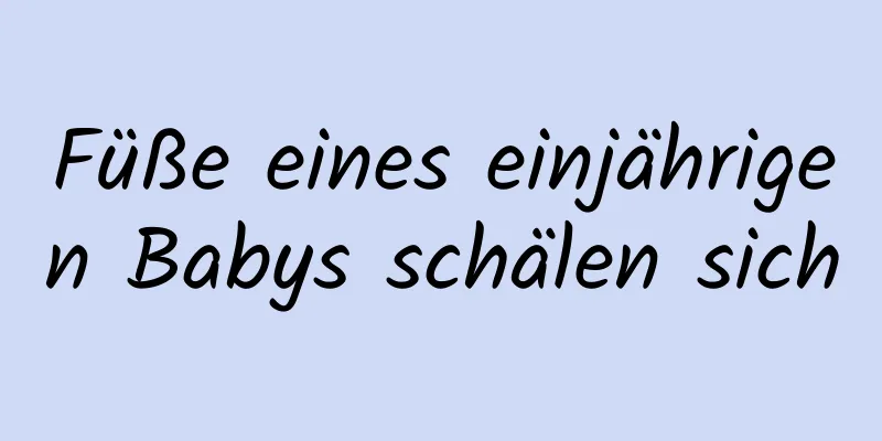 Füße eines einjährigen Babys schälen sich